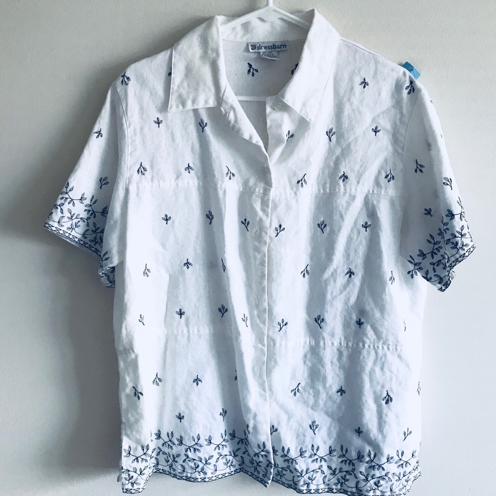 Dressbarn embroidery white linen shirt